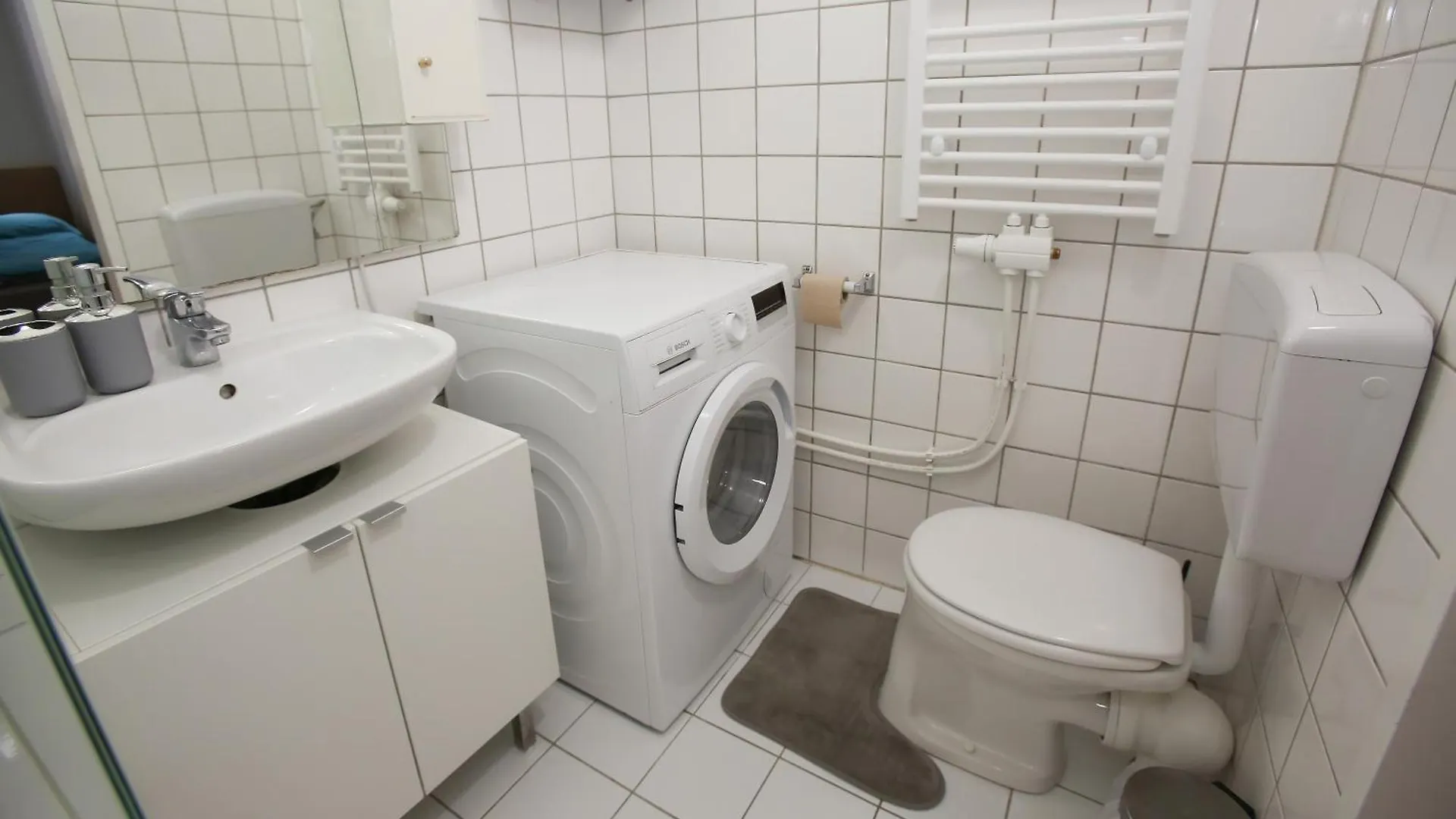 Downtown Bliss Modern Retreat With Free Parking And Fast Internet 600 Mbits Apartment Vienna