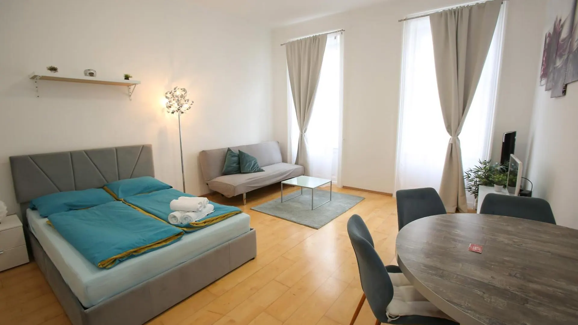 Downtown Bliss Modern Retreat With Free Parking And Fast Internet 600 Mbits Apartment Vienna Austria